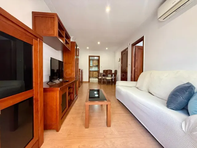 SE VENDE PISO REFORMADO EN SANTA POLA-ZONA CASTILLO - foto 2