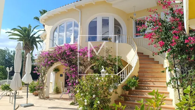 PRECIOSA VILLA EN CALPE - foto 3