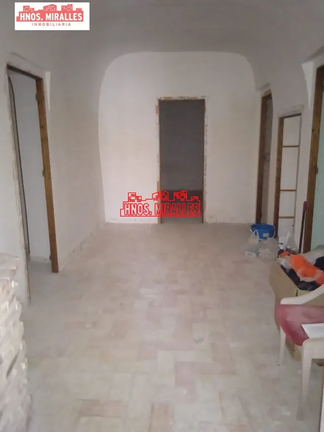 ¡¡ CASA CUEVA RÚSTICA, IDEAL PARA REFORMARLO TODO A TU GUSTO.!! — 36
