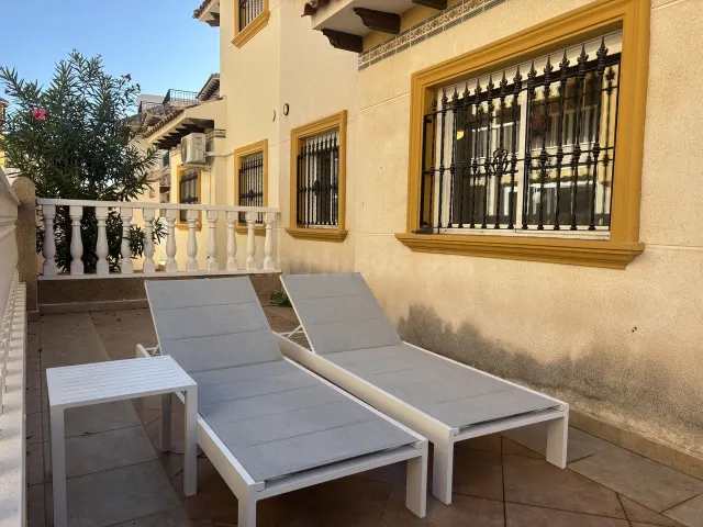 Casa 3 habitaciones 100m² en venta - La Zenia - foto 4