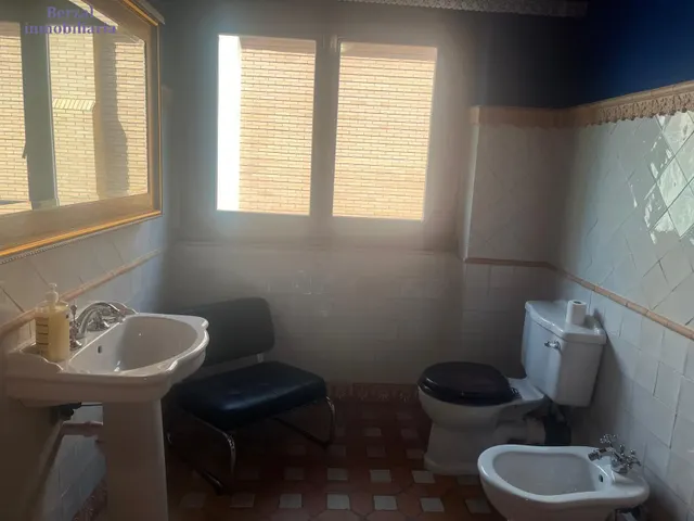 Singular chalet independiente junto a la cíniva de Los Manzanos, Lardero — 48