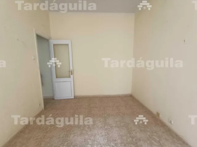 ALQUILER DE OFICINA EN EL CENTRO DE SALAMANCA — 4