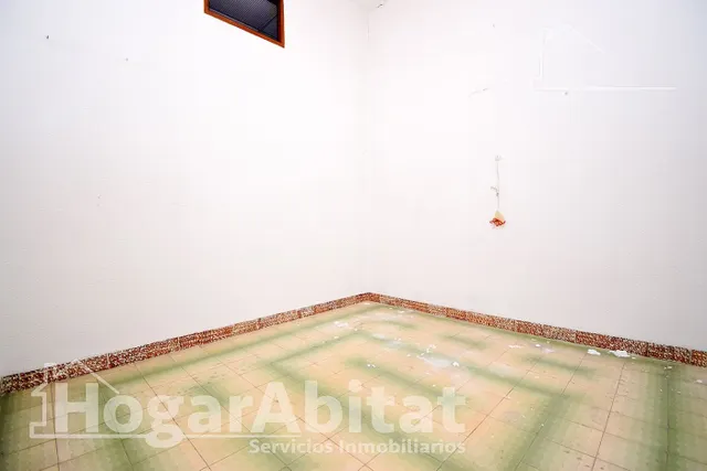 Amplia casa con terraza en el centro — 29