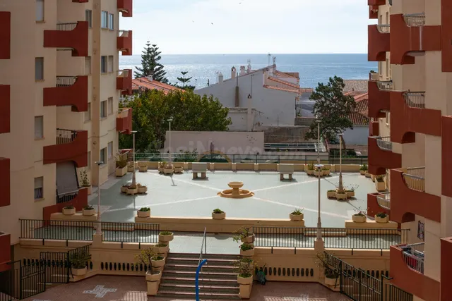¡Disfruta del sol y el mar en Calahonda! - foto 3