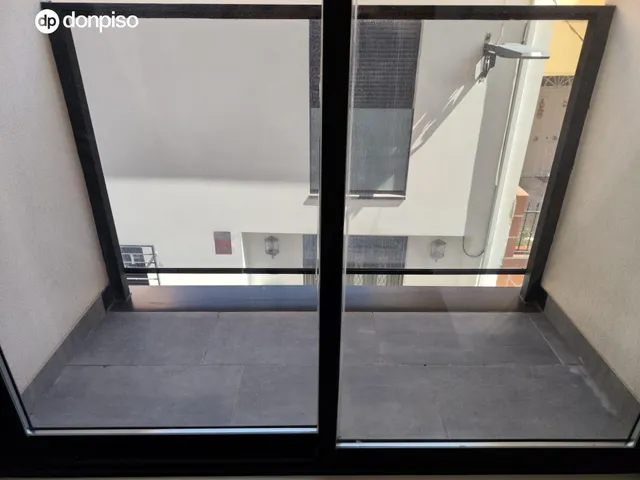 Fantástico Piso en Maracena — 24
