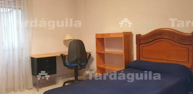 VIVIENDA DE 180 M2 EN LA PLAZA OESTE — 13