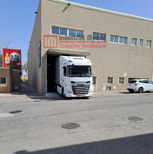 Nave industrial en venta en rentabilidad en Mejorada del Cam