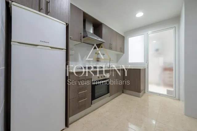 Piso en venta en Av Carrilet, Reus. - foto 2