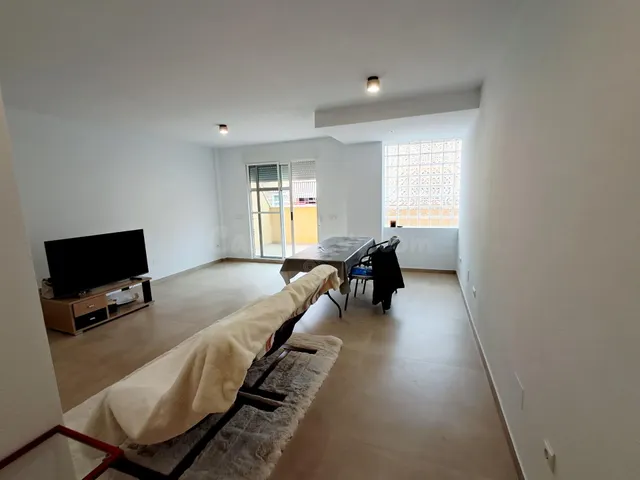 Amplio piso a estrenar de 140 m2 útiles en El Esparragal con - foto 3