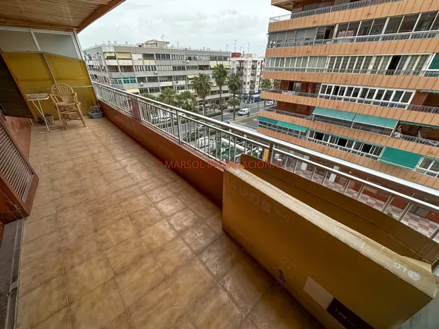 PRIMERA LÍNEA DE MAR EN TORREVIEJA — 6