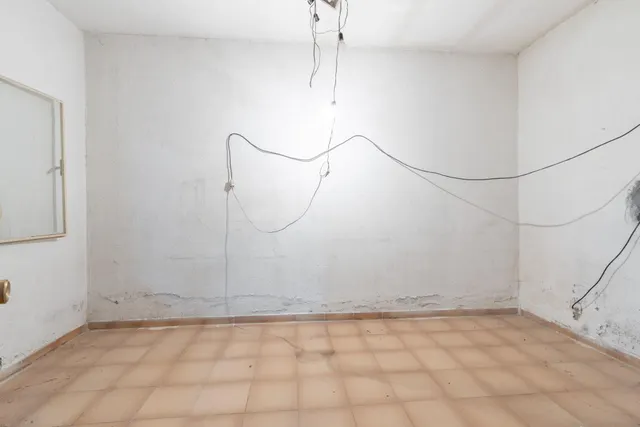 LOCAL COMERCIAL EN VENTA EN C/ASTURIAS — 5