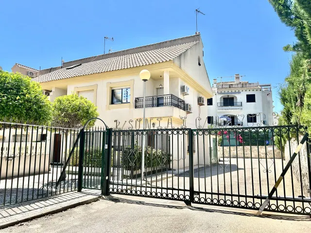 Casa 3 habitaciones 100m² en venta - La Zenia — 32