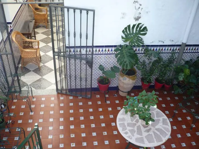 CASA DE PUEBLO EN PARQUE NATURAL — 2