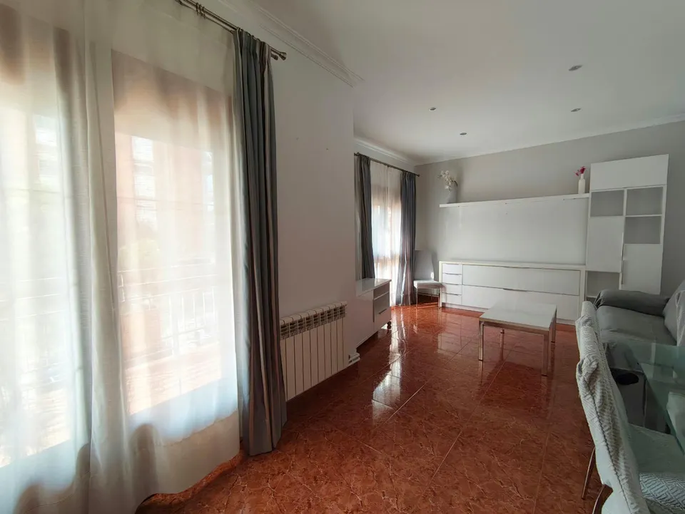 Amplio y Moderno Piso en Alcázar de San Juan - Ideal para Familias