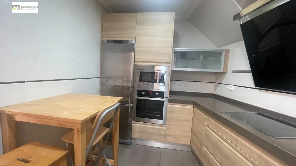 APARTAMENTO AL PIE DE  LA CATEDRAL