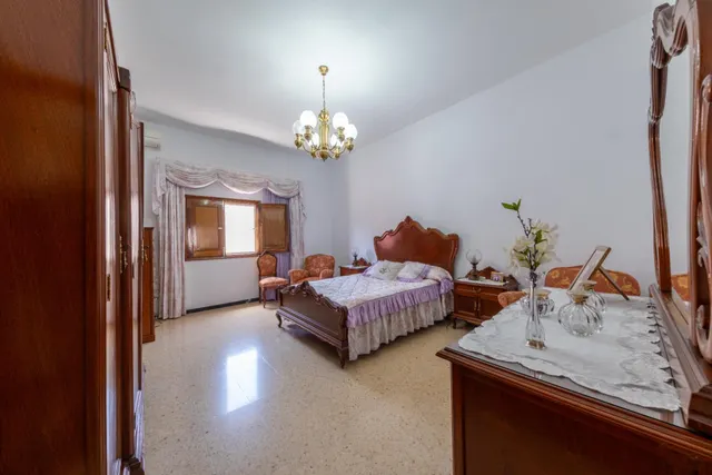 PANADERÍA HISTÓRICA CON MÁS DE 90 AÑOS DE TRAYECTORIA + VIVIENDA — 31