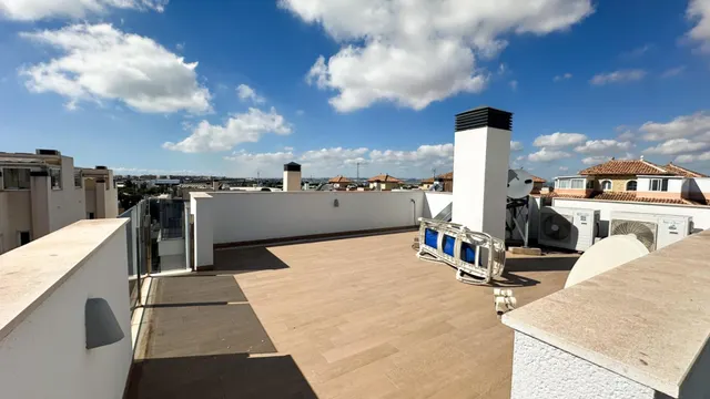 Villa 5 habitaciones 250m² en venta - Centro — 44