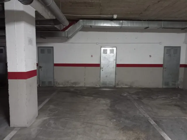 VENTA DE PLAZA DE APARCAMIENTO Y TRASTERO EN ZONA CORTE INGLES!!! — 3