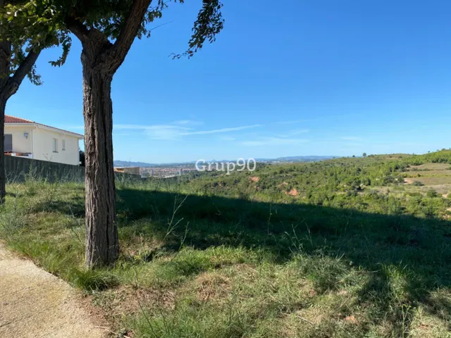 Parcela residencial de 2.000 m2 en Castellbisbal — 8