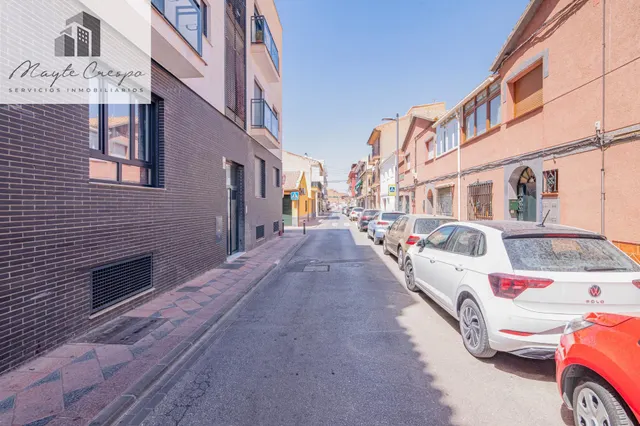 Precioso duplex moderno con patio — 38