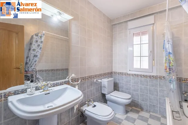 Espectacular Casa de Lujo en Urbanización Los Cerezos — 26
