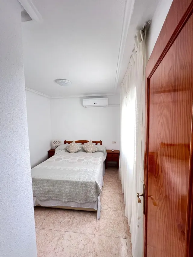 Fabuloso apartamento con piscina comunitaria, idoneo para vivir todo el año — 9