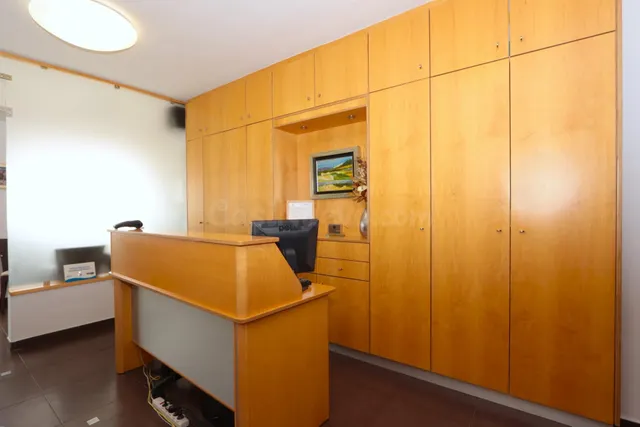piso de 100 m2 con garaje en Reina Victoria - foto 5