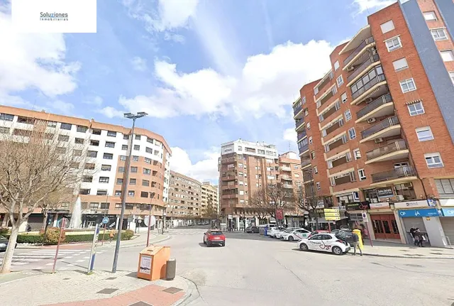 Amplio y Luminoso Piso en Albacete, Ideal para Familias — 2