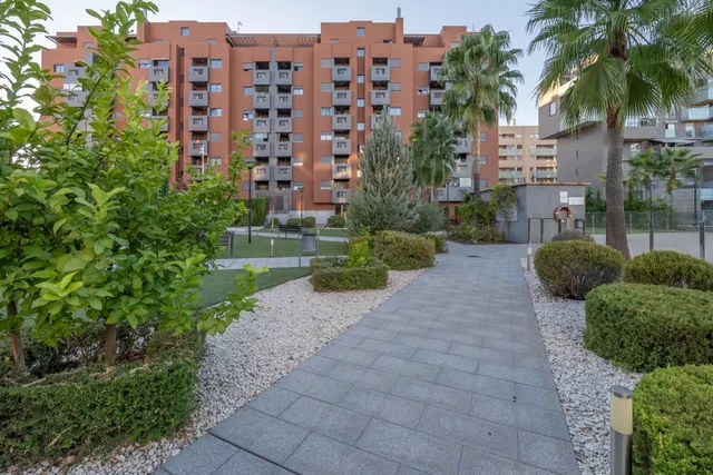 Moderno Apartamento Nuevo en el Campus de la Salud - Granada — 8