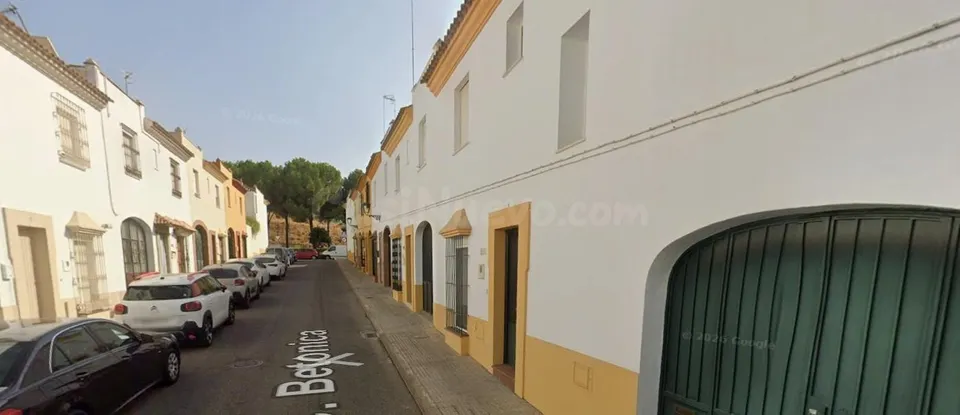 CASA EN ALCALA DE GUADAIRA