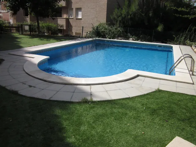 Apartamento a 50 mts de La Playa Cala Crancs 2 habitaciones piscina y parking — 10