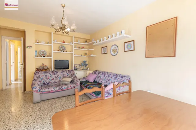 Piso 3 habitaciones en Calle Santa Margarita, junto Cmno. Bajo de Huétor — 6