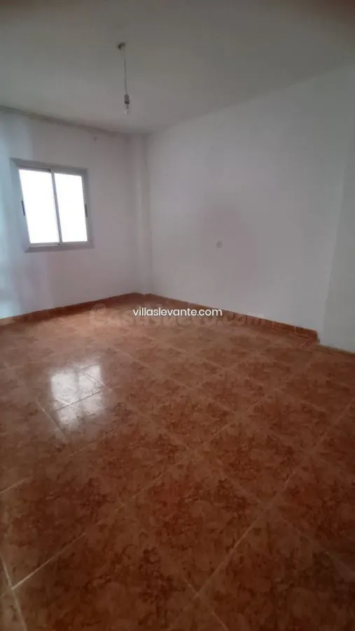PISO AMPLIO CENTRO BENIDORM PARA REFORMAR INTEGRAMENTE — 4