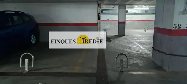 GRAN OPORTUNIDAD DE PLAZAS DE PARKING - foto 2