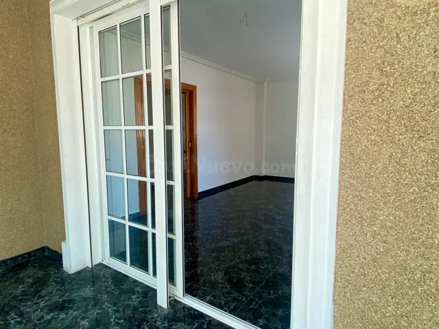 Luminoso piso de 3 dormitorios con garaje en Sangonera la Ve - foto 5