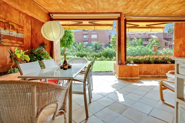 Elegante apartamento de 2 dos dormitorios en Palm Mar por te - foto 2