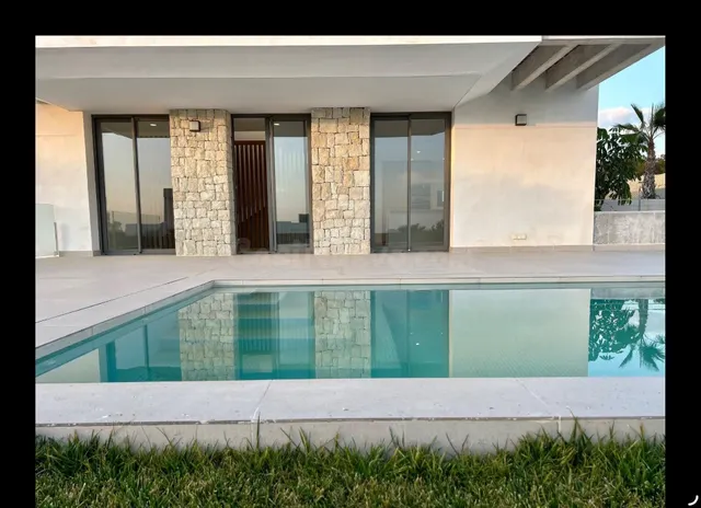 Obra nueva en golf badia — 5