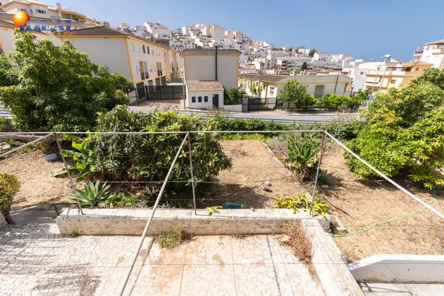 TERRENO URBANO EN LA HERRADURA — 20