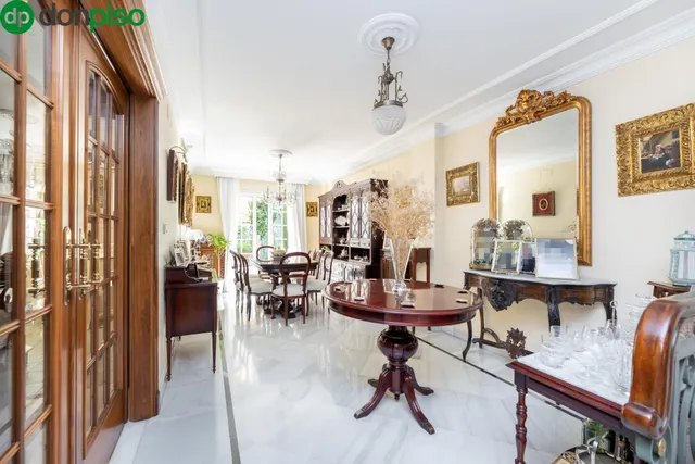 CHALET ADOSADO EN URBANIZACIÓN ADORATRICES — 19