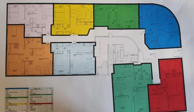 Bajo exterior completamente reformado en Tapia de Casariego | 2 plazas de garaje incluidas — 27
