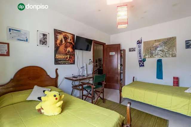 AMPLIA CASA DE 5 DORMITORIOS EN ALHENDÍN, GRANADA — 22