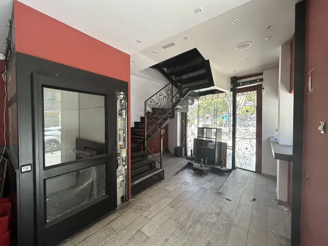 Local comercial 2 habitaciones 230m² en venta - Centro — 7