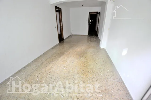 Dos terrazas privadas en esta luminosa planta baja exterior — 9