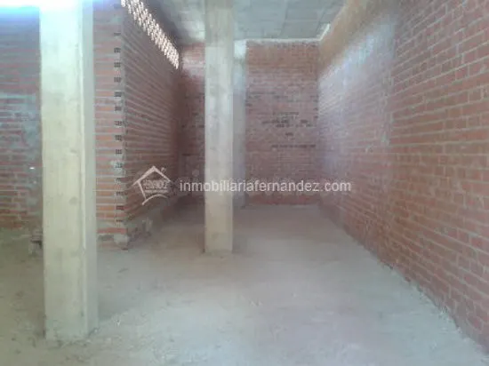 Local comercial 100m² en alquiler - MONTESOL - foto 2