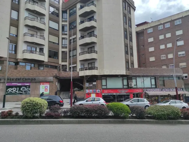 ¡¡ATENCION EMPRENDEDORES!! INCREIBLE OFICINA DE 110M2 SITUAD - foto 2