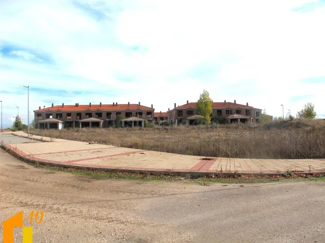 Suelo Residencial en Buniel - foto 2