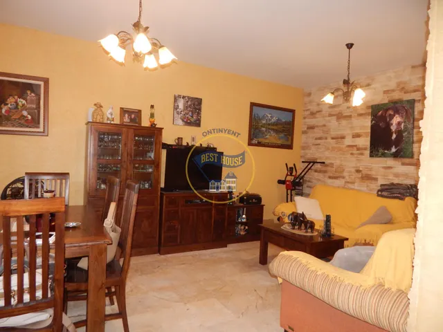 EXCLUSIVA CASA ADOSADA EN VENTA EN BOCAIRENT (VALENCIA) — 4
