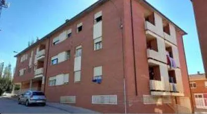PISO EN ASTORGA  PARA REFORMAER