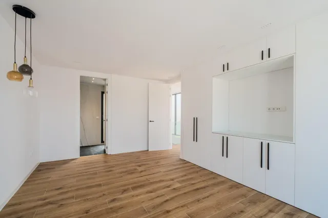 Exclusivo Chalet con Piscina en El Bosque — 20