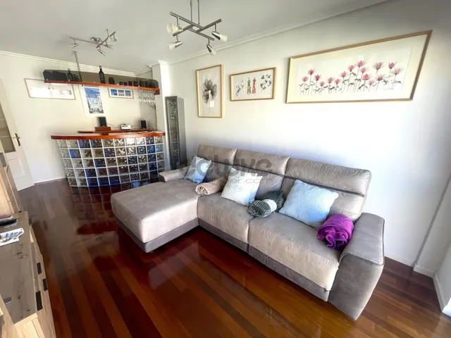 Exclusivo Dúplex en el Corazón de Liencres, muy próximo a la - foto 3